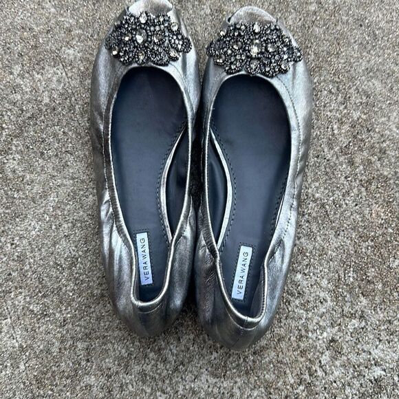 Vera Wang Silver Leather Open Toe Flats Shoes Women’s Size 6.5 - Picture 6 of 9